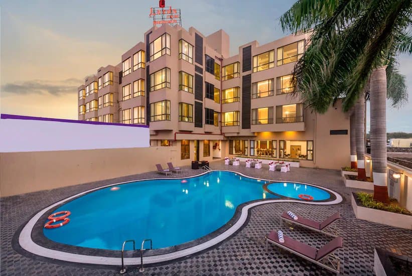 Lords Inn / Hotel Somnath Sagar